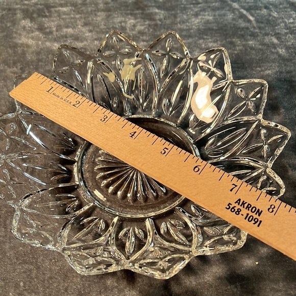 VTG Glass Bowl - Picture 5 of 5